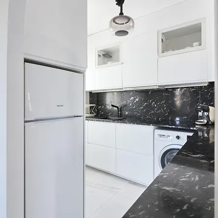 081 Design Style- Alicante Holiday home