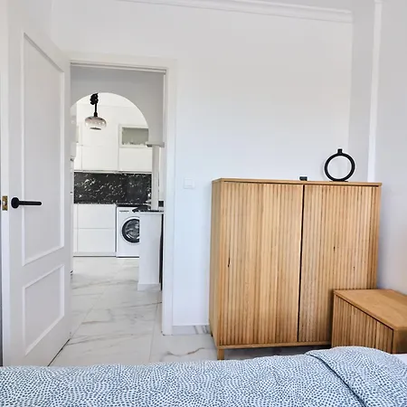 081 Design Style- Alicante