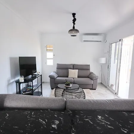 081 Design Style- Alicante Holiday home